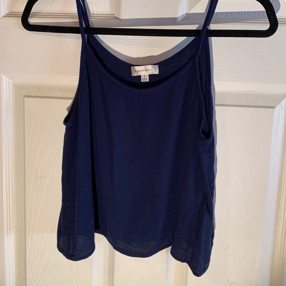 Flowy cropped tank